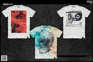 Skull Print / T-Shirt