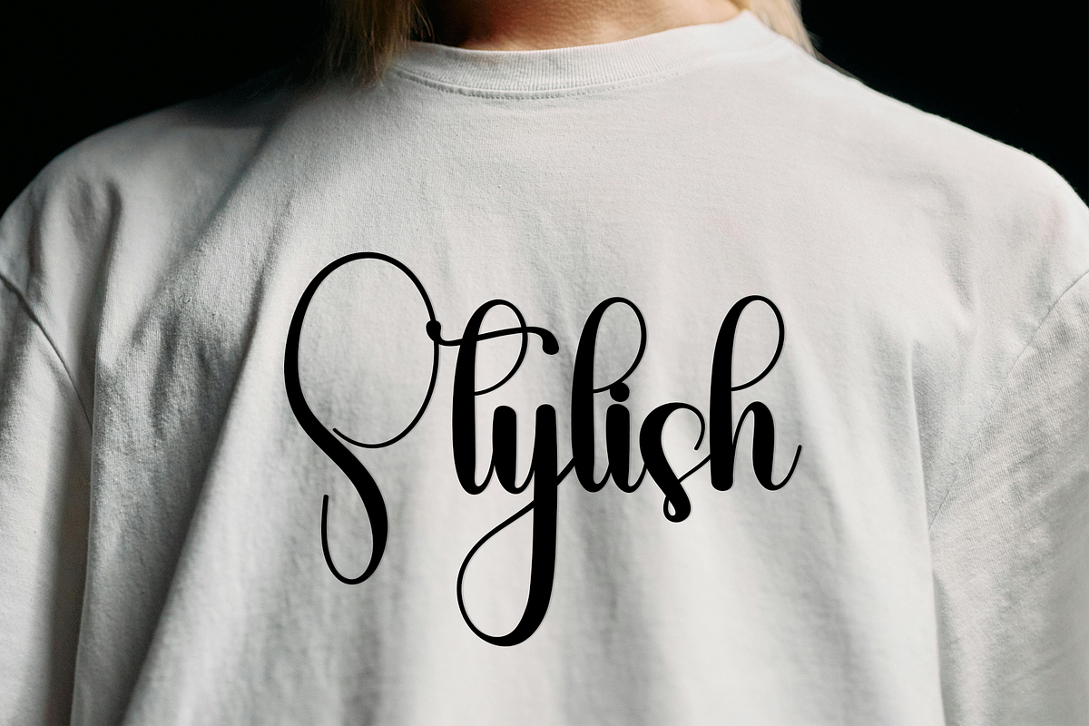 Simple Paradise, a Handwritten Font by FreshTypeINK (Photo 4 of 8)