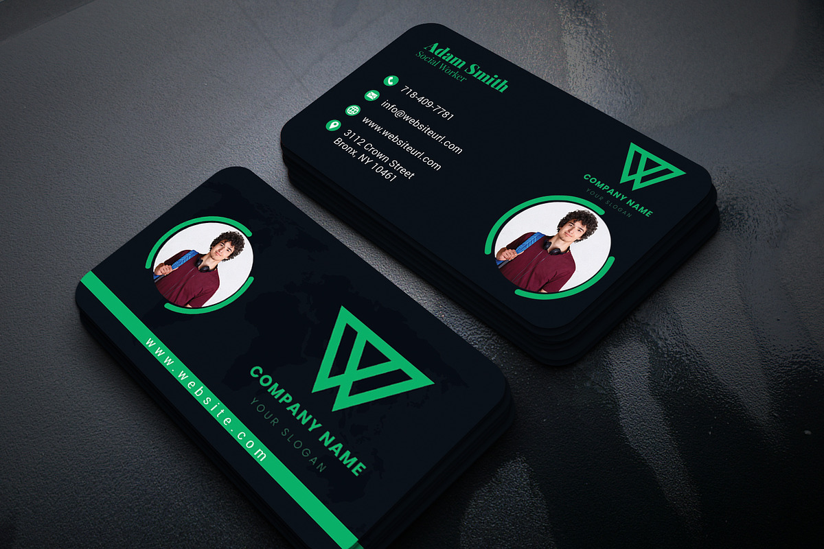 Modern Creative Business Card, a Business Card Template by aleeydesign (Photo 2 of 5)