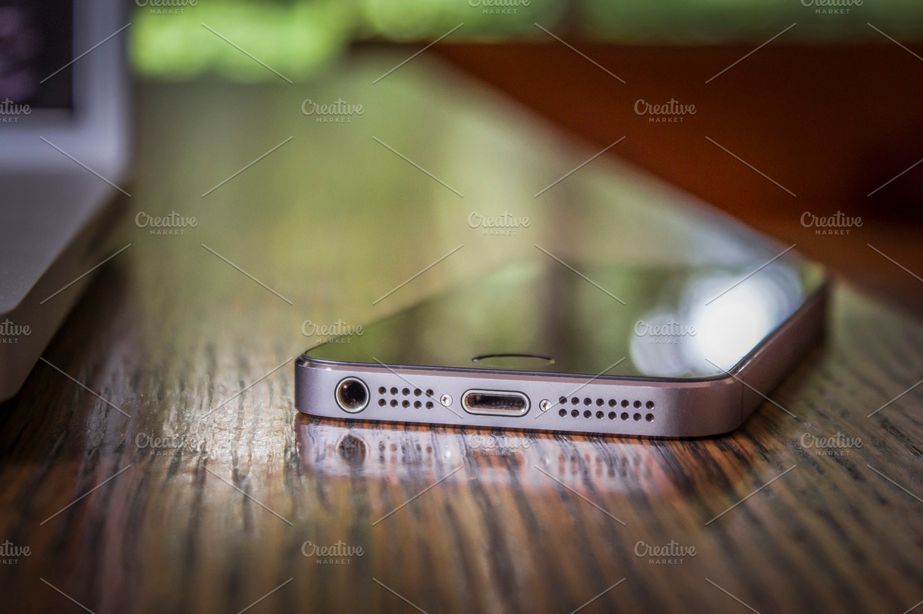 Iphone 5S Scene Ia Featuring Iphone Mac And Apple