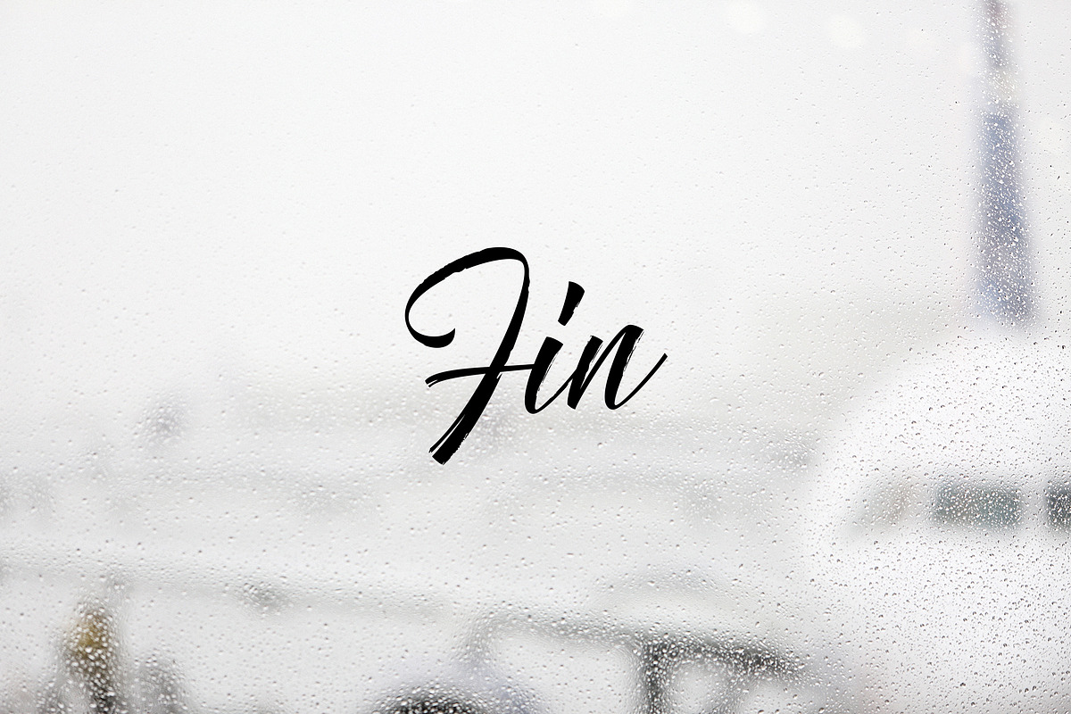 Hallelujah, a Script Font by Aantebas (Photo 7 of 7)