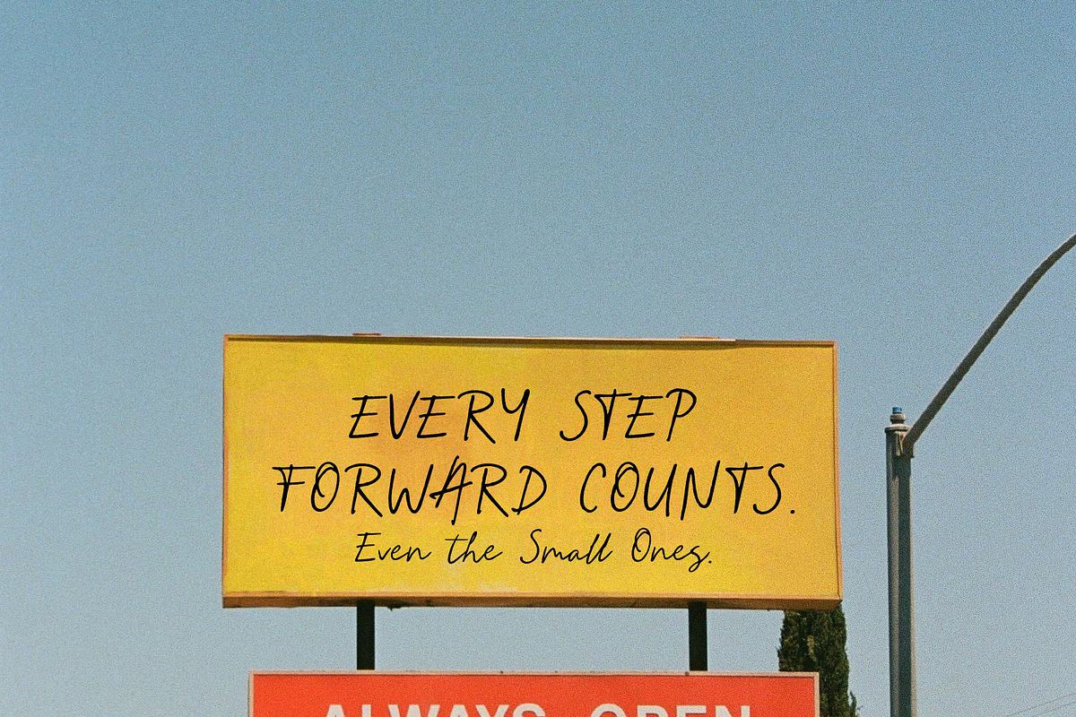 Handwritten Pencil Script Font, a Handwritten Font by Kaya Fonts (Photo 11 of 41)