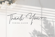 Jalliestha - Handwritten Signature, a Script Font by zeenesia (Thumbnail 15 of 16)