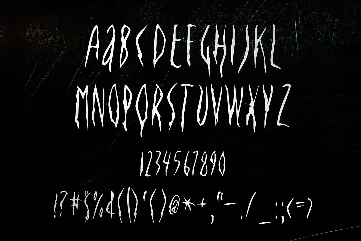 Fright - A Horror Display Font, a Font by Dene Studios (Photo 4 of 7)