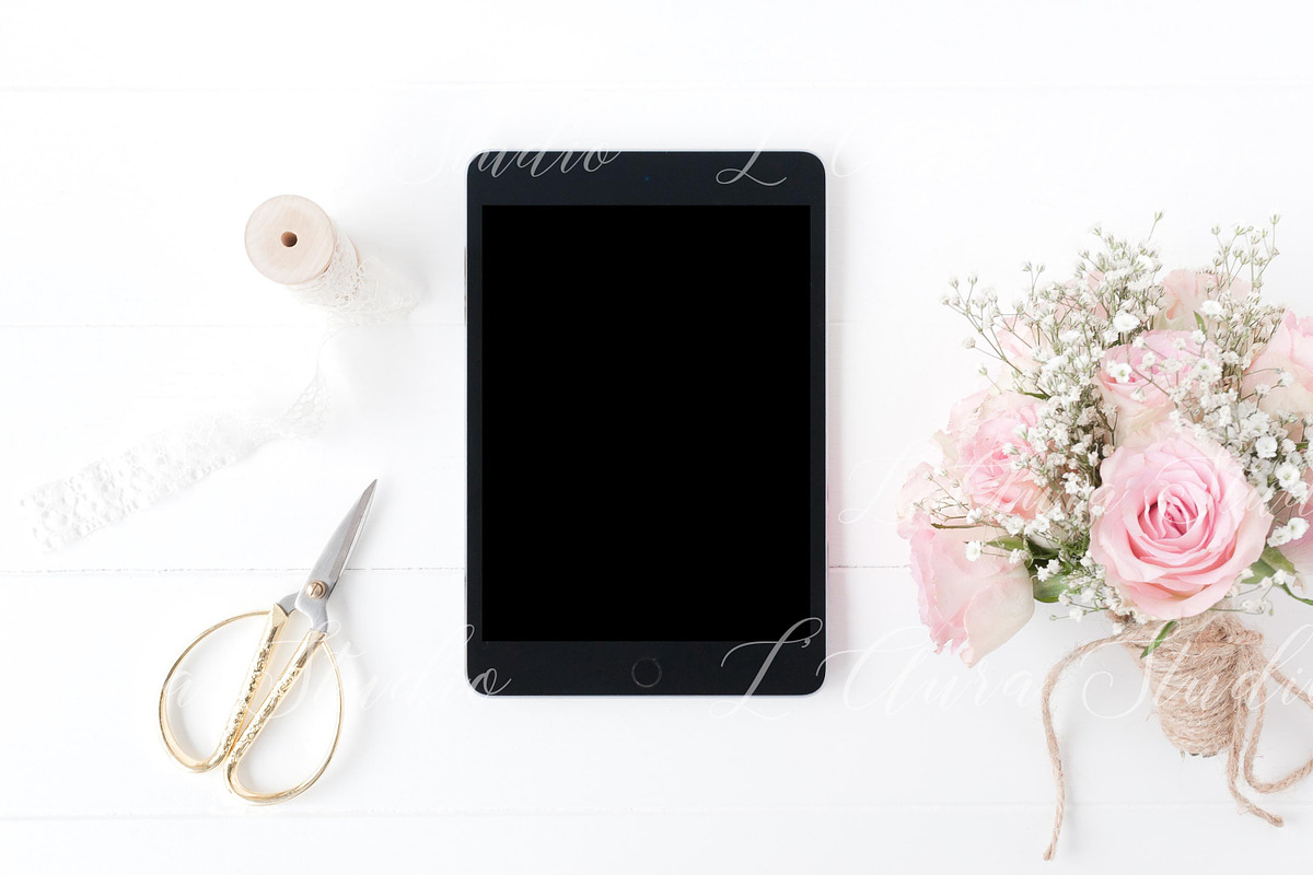 Frame mockup bundle - card mockup, a Print Template by L'Aura Studio (Photo 7 of 8)