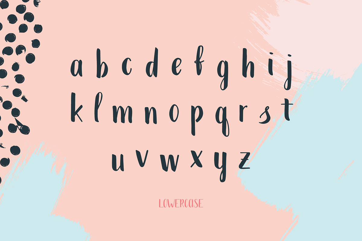 Mona Extended Font preview 4