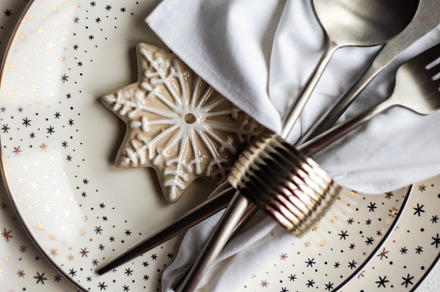Christmas dinner table, a Food & Drink Photo by Anna Bogush
