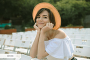 Light Flare Photoshop Overlays, a Plug-in Add-On by FixThePhoto (Thumbnail 26 of 32)