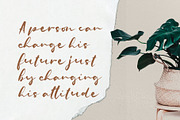 Lallono, a Script Font by alit design (Thumbnail 6 of 13)