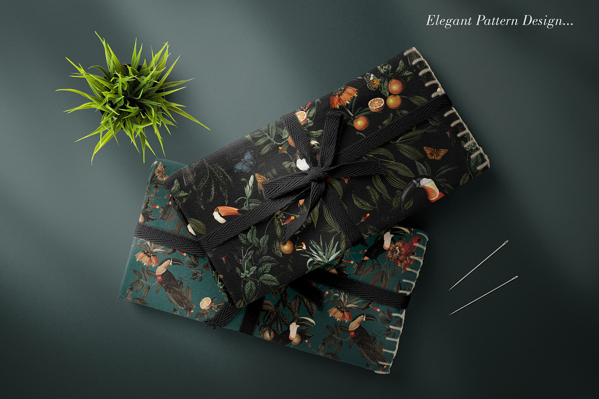 Antonio (graphic floral print), a Wallpaper Graphic by Luiz da Rolt Grathwohl (Photo 7 of 12)