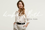 Greater Delight Font, a Script Font by Allouse Studio (Thumbnail 4 of 15)