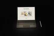 Tablet Mockup, an iPad Mockup by Graphicbars (Thumbnail 5 of 9)