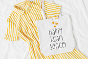Quirky Handwritten Font Cute Flowers, a Handwritten Font by Kaya Fonts (Thumbnail 8 of 32)