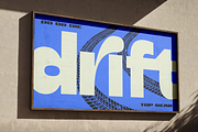 Bernacie – A Modern Display Font, a Font by Graphue (Thumbnail 9 of 9)