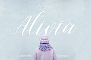Alivia script, a Script Font by Creamy Script (Thumbnail 1 of 5)