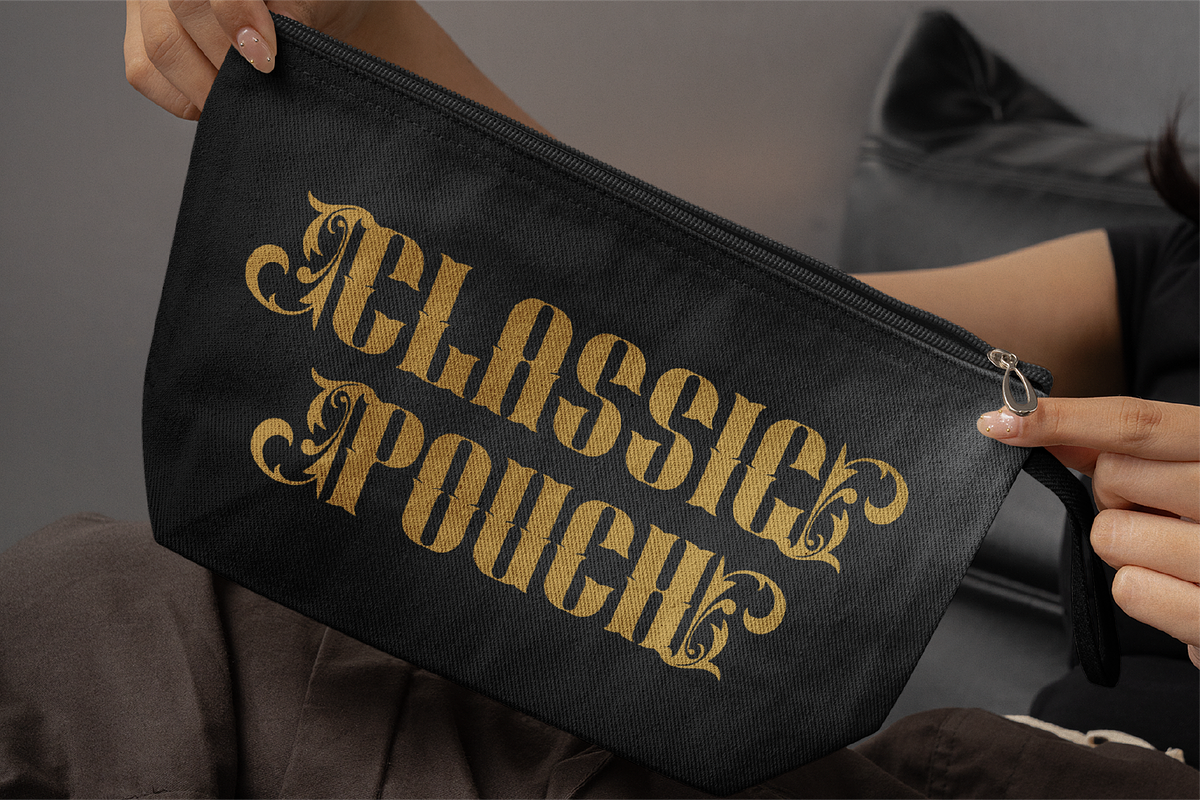 Ringer Luctor Decorative Display, a Blackletter Font by Denustudios (Photo 8 of 12)