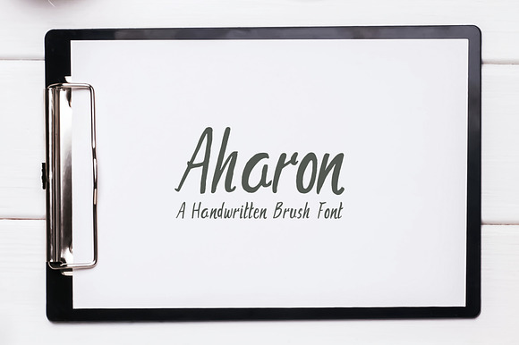 Aharon Handwritten Brush Font preview 7