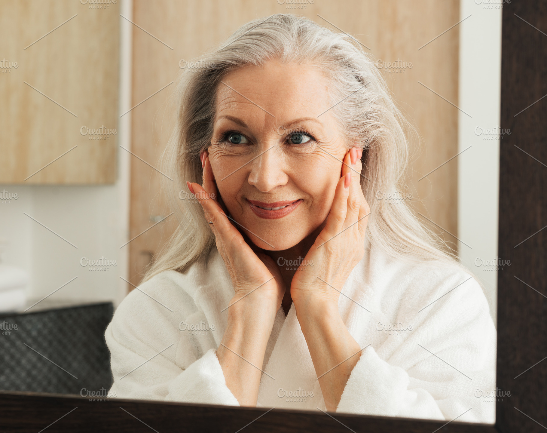 Portrait of a smiling mature woman, a Person Photo by Artem Varnitsin