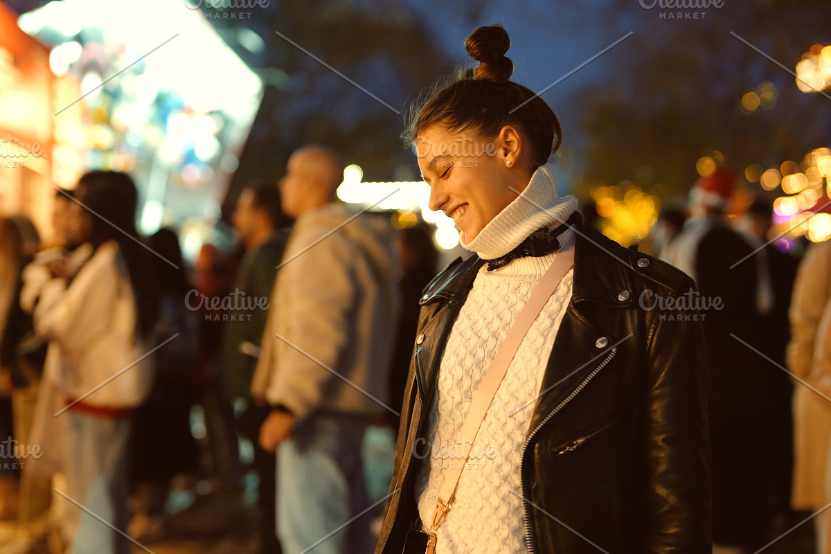 Festive Night Market Photos, a Person Photo by Tekso (Photo 3 of 6)