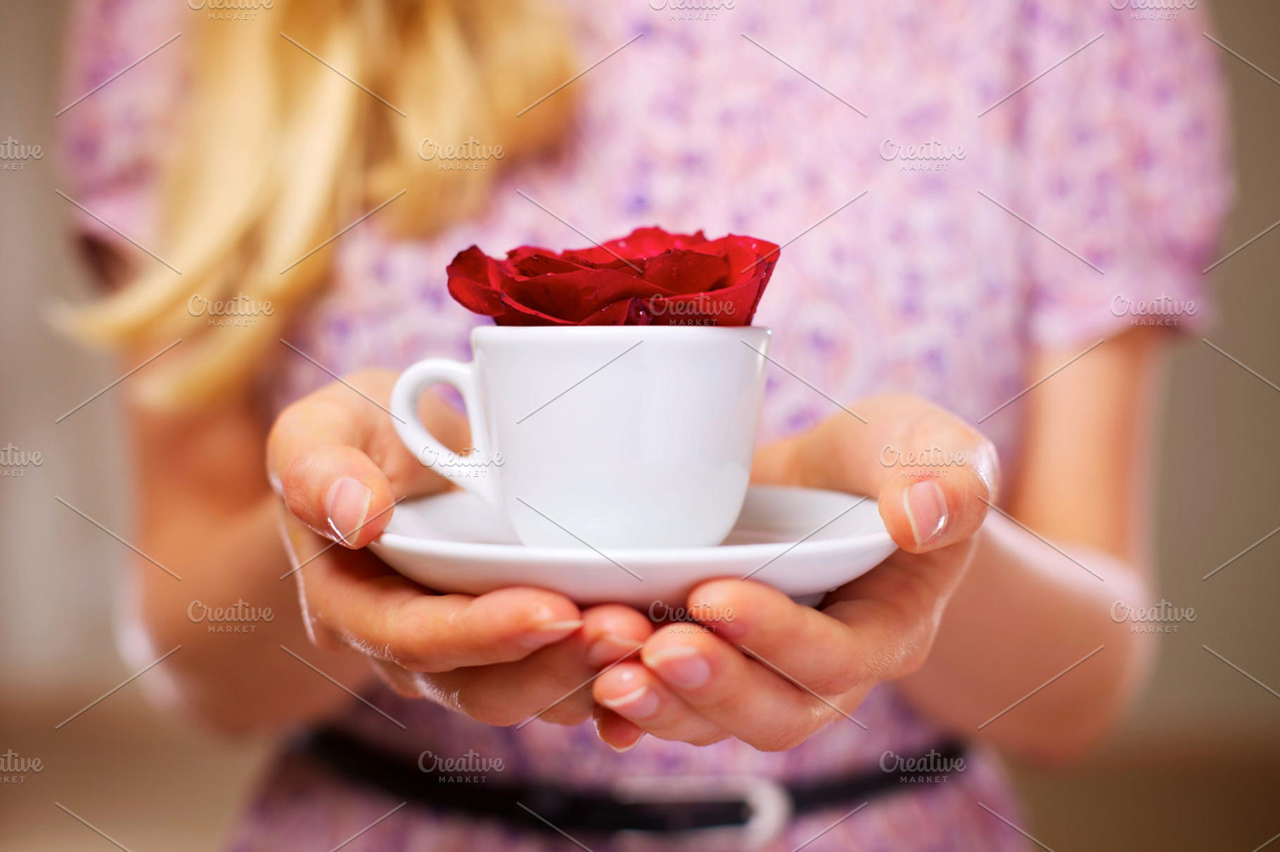Cup with rose