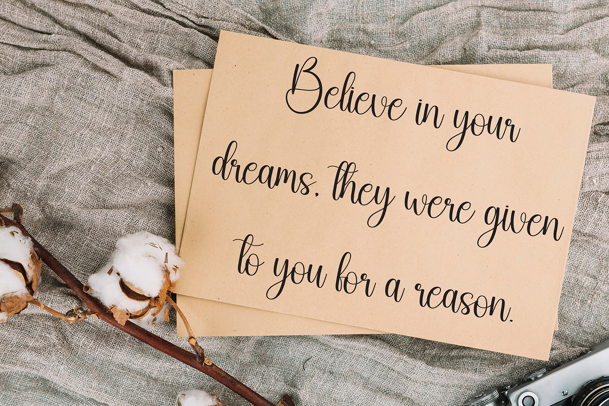 Snowy | Script Font, a Handwritten Font by Scratchones (Photo 4 of 9)