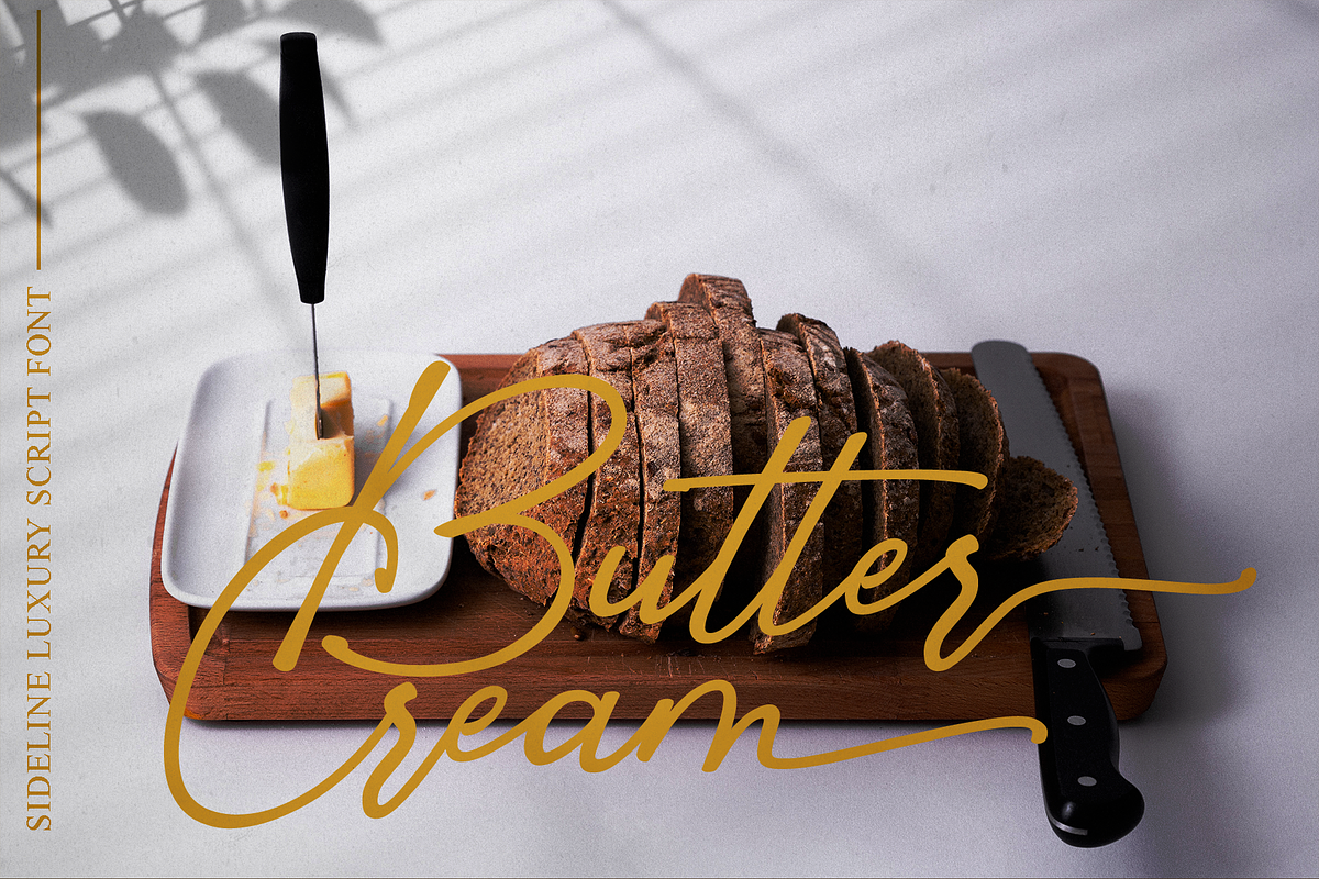 Sidelines // Luxury Signature Font preview 4