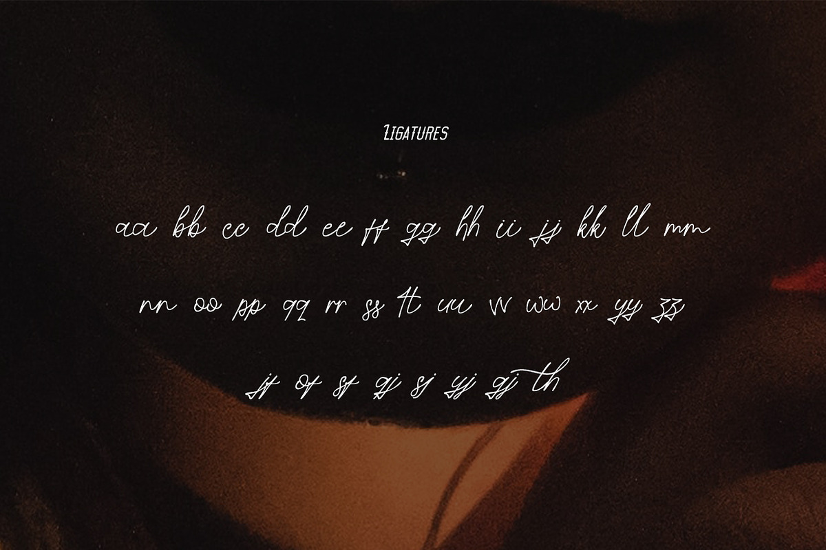 Rosanthie Signature Script Font, a Script Font by Anomali Creatype (Photo 4 of 12)