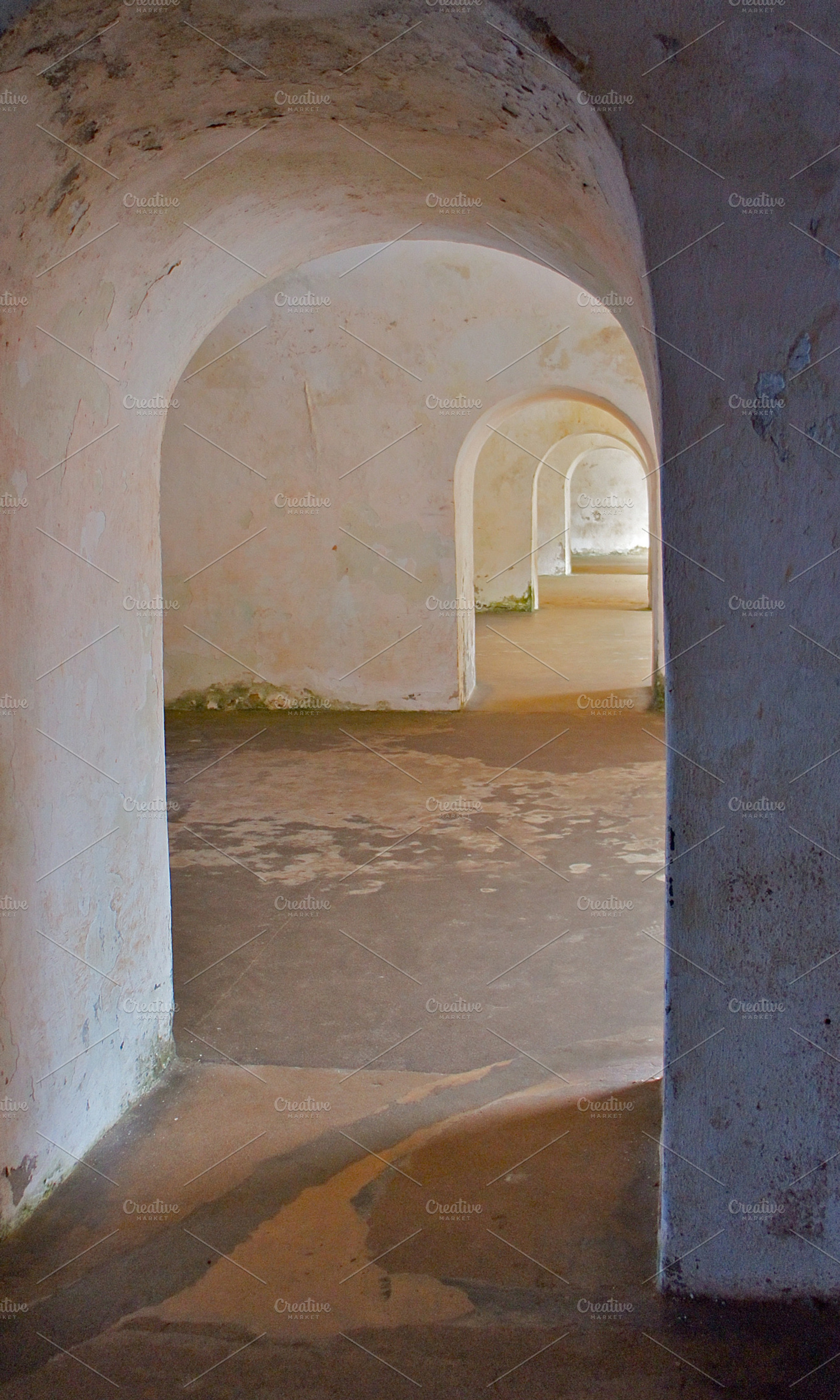 Subtle Archways, Puerto Rico