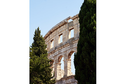 Picturesque ancient Roman, an Architecture Photo by Oleksandr Berezko