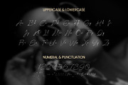 Kazequill – Elegant Signature Script, a Script Font by ArtiXLabs (Thumbnail 9 of 10)