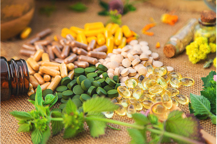 Supplementi and medicinal herbs and, a Food & Drink Photo by yanadjana