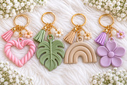 Rainbow Flower Heart Keychain STL, an Object 3D Model by Layerology (Thumbnail 1 of 3)