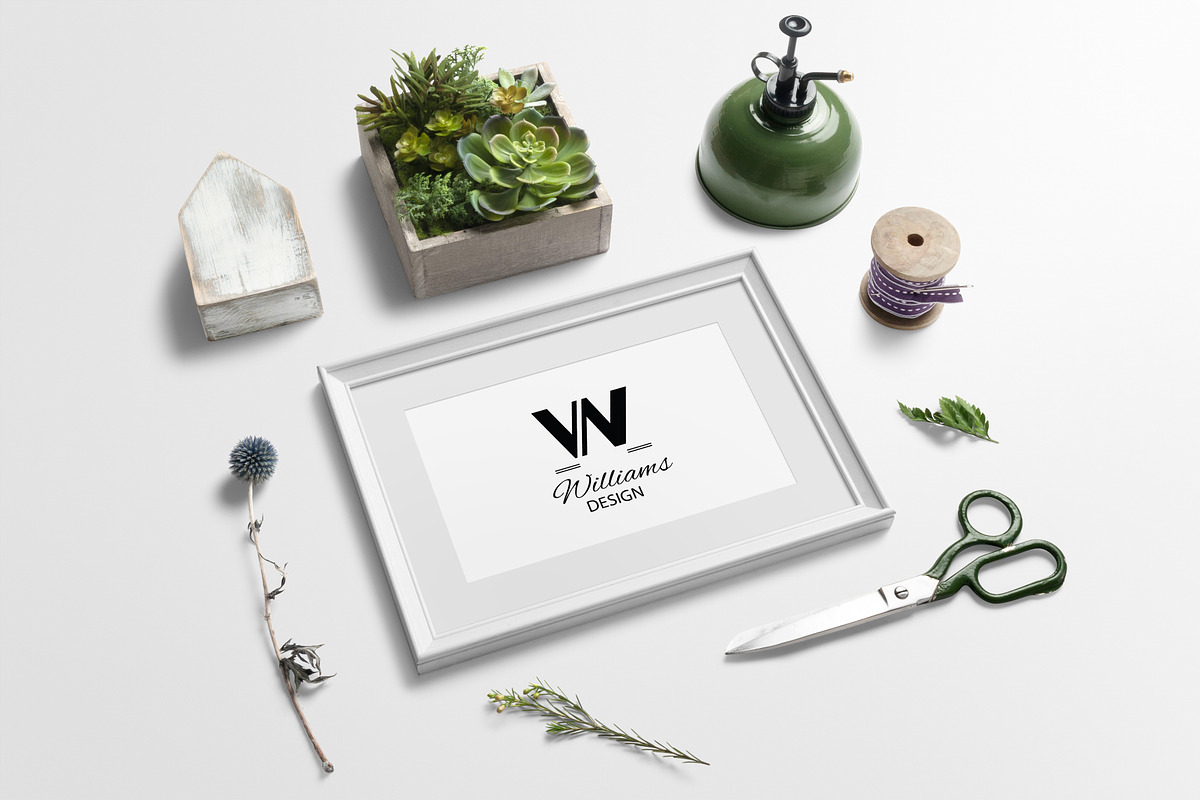 Feminine Chic Logo Templates, a Branding & Logo Template by IsikChic (Photo 3 of 9)