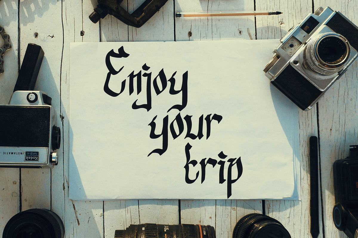 Angel Wings, a Blackletter Font by Tsurayya Studio (Photo 4 of 6)