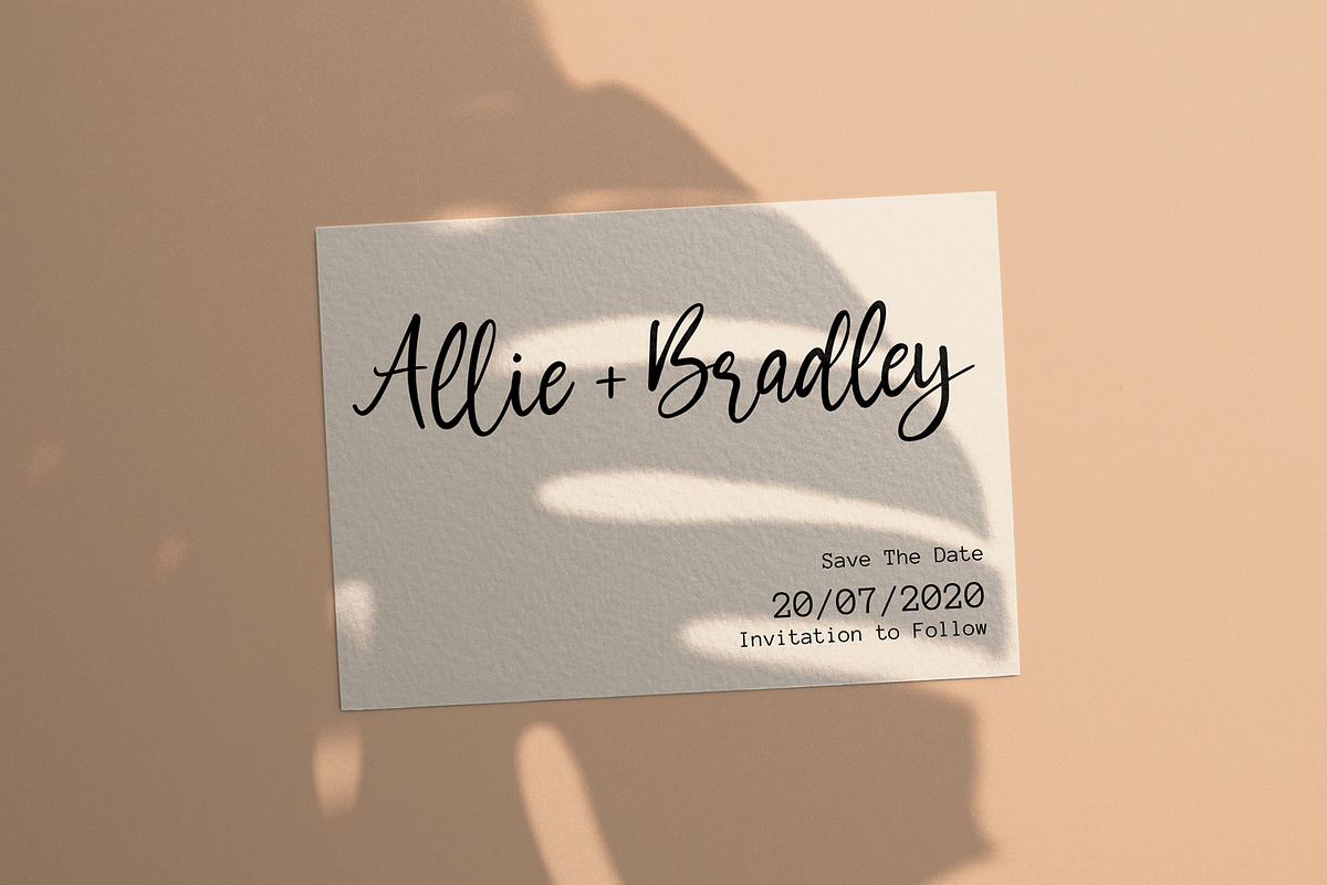 Hollister - Modern Script Font preview 2