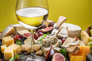 Glass of white wine, a Food & Drink Photo by Volff