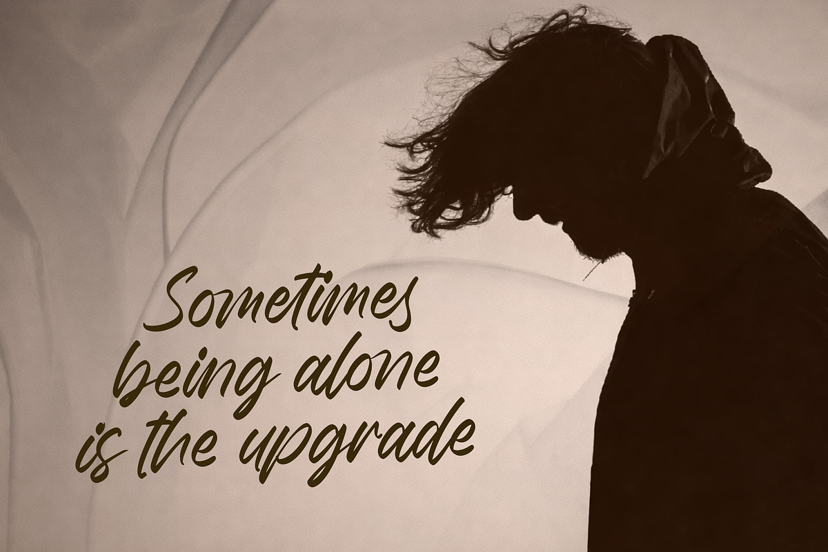 Wolenta Skyline - Lovely Script, a Handwritten Font by ErgibiStudio (Photo 3 of 10)
