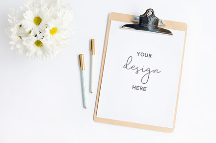 Clipboard Mockup with Daisies