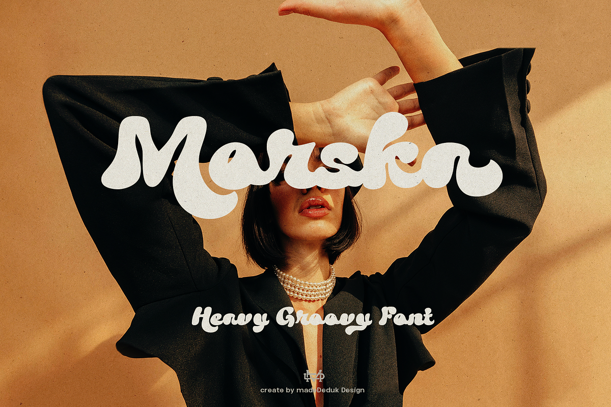 Morska Groovy Font, a Script Font by madeDeduk (Photo 1 of 10)