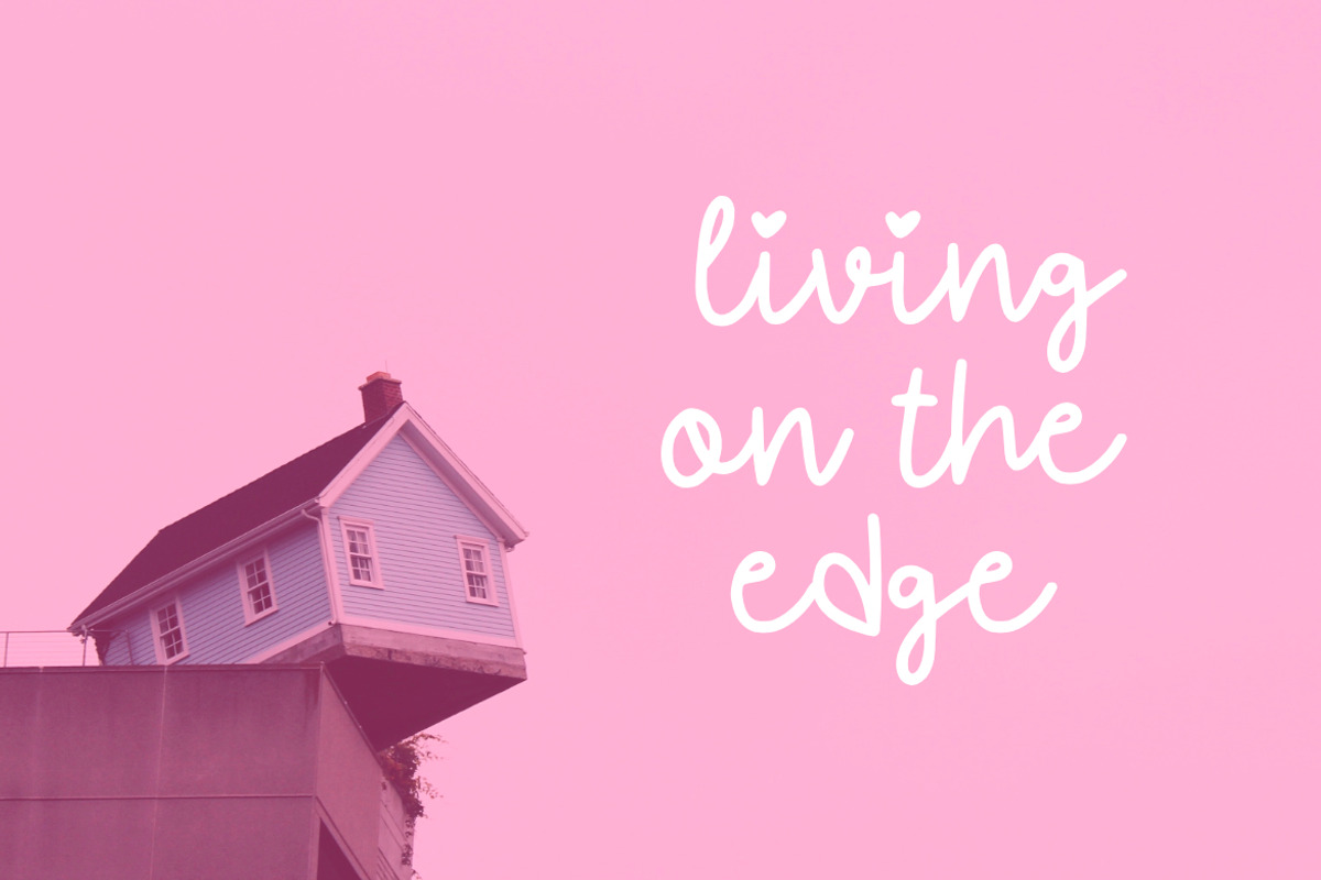 Flying Kite Font preview 4