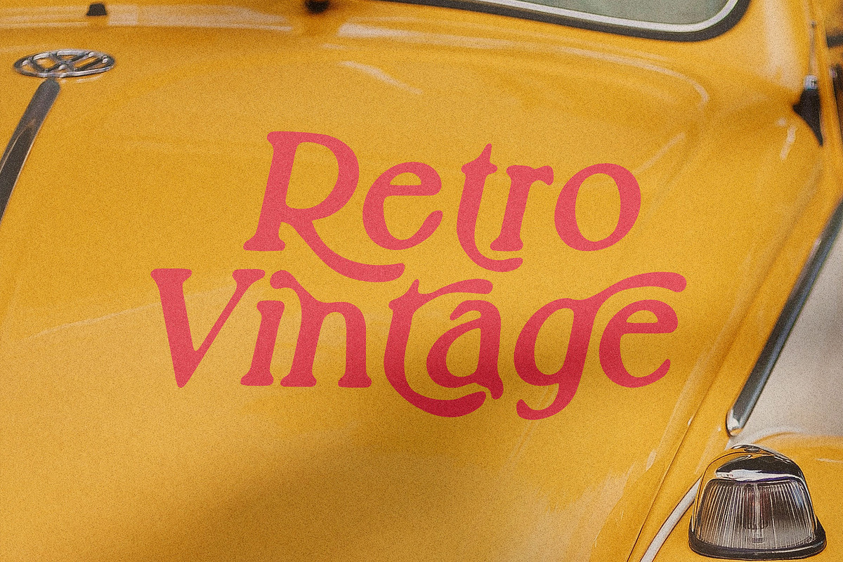 Quanta La Oranj Vintage Serif Font, a Serif Font by Creativeqube Design (Photo 11 of 14)