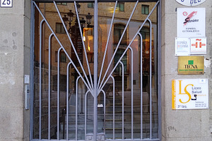 Entrance to the uruguayan consulate, salamanca, spain, an Architecture Photo by DanFLCreativo