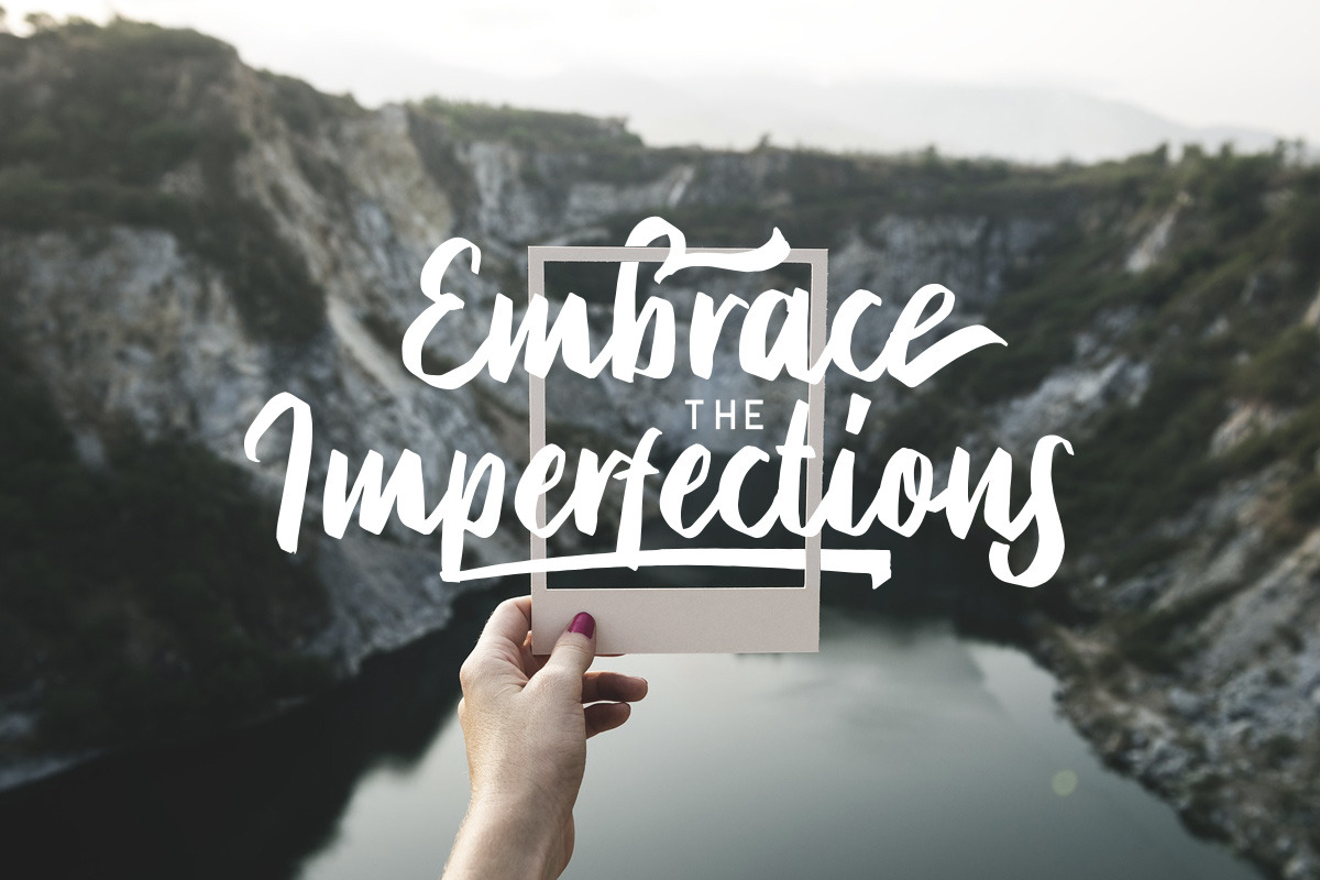 Briberra - Rough Bold Script preview 7