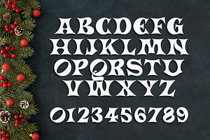 Black Santa A Gothic Serif Font