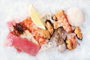 Seafood on crushed ice