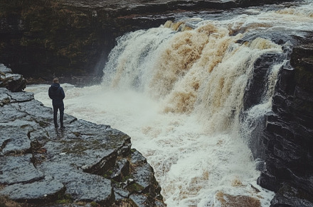 Wide shot capturing lower falls at A, a Photo by Iftikhar Alam