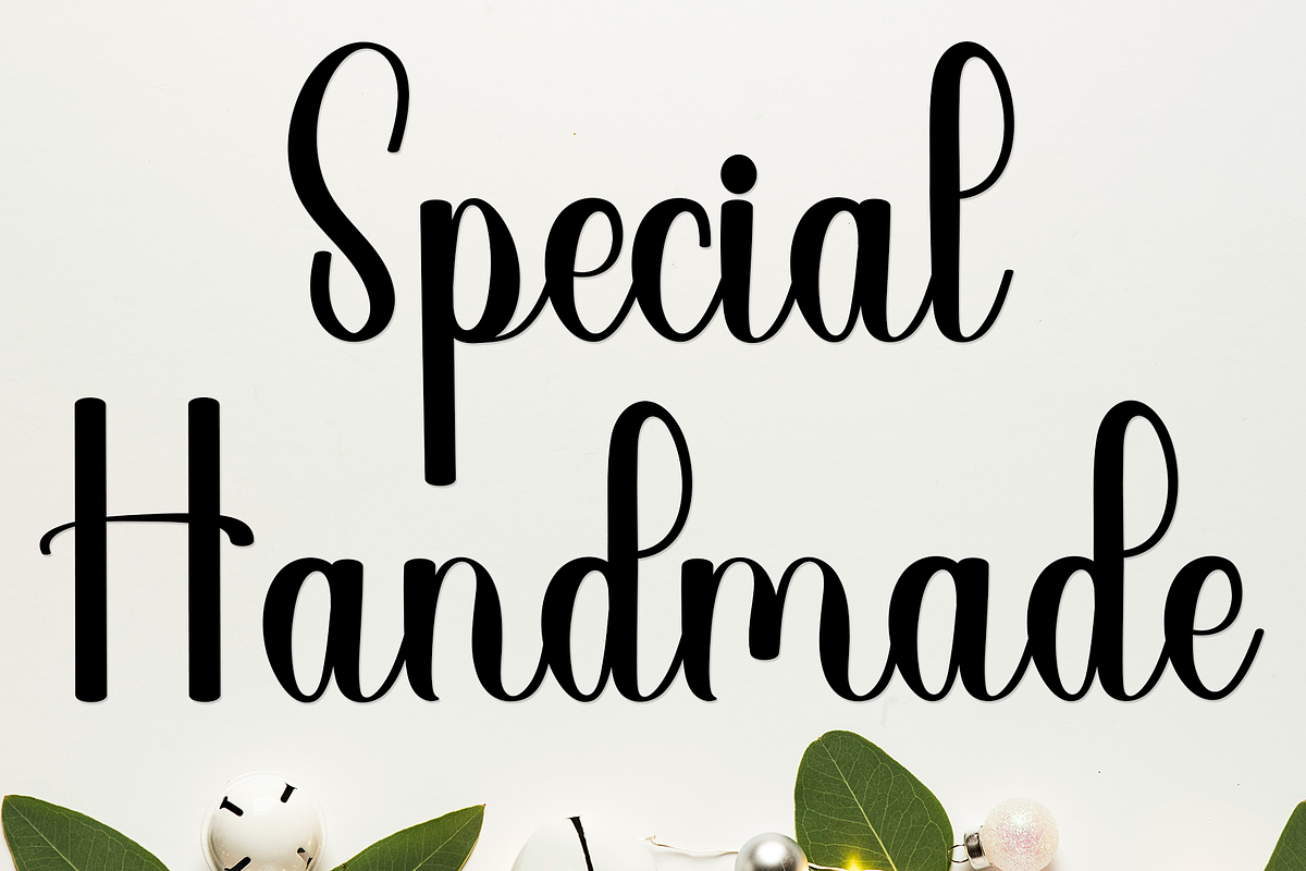 Enchanting, a Handwritten Font by FreshTypeINK (Photo 5 of 8)