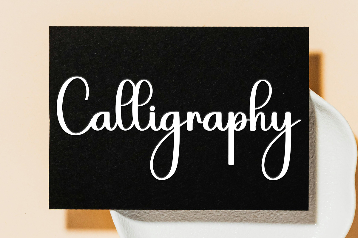 Smothing, a Handwritten Font by InermediaSTUDIO (Photo 5 of 7)