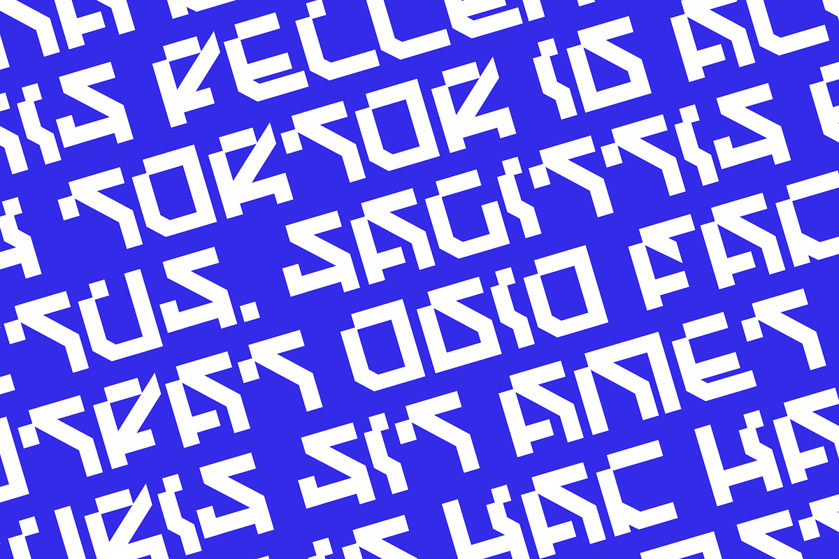 RatGodz - Display Font Type, a Script Font by ArtiXLabs (Photo 9 of 11)
