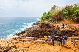 Hummanaya blowhole, Sri Lanka, a Photo by saiko3p